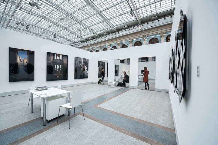 contemporary art, art fair, cosmoscow, Per Barclay, Paolo Cirio, Michelangelo Pistoletto